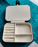 Boîte à bijoux de voyage compacte, Enlèvement, Comme neuf