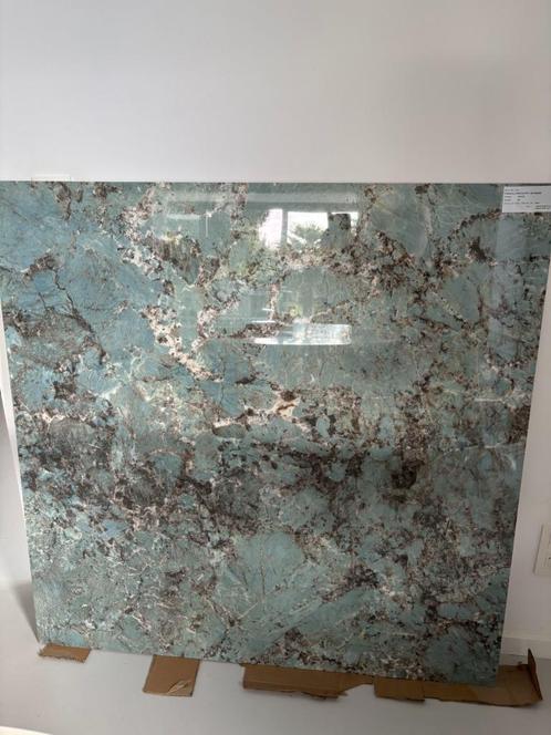 Marmerlook tegel 120x120 cm – blauw-groen met schakeringen, Doe-het-zelf en Bouw, Tegels, Nieuw, Wandtegels, Keramiek, 60 cm of meer