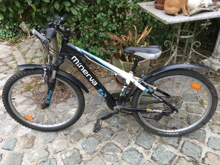 Minerva fiets 24 inch (nagekeken door fietsenmaker), Fietsen en Brommers, Fietsen | Jongens, Gebruikt, 24 inch, Handrem, Versnellingen