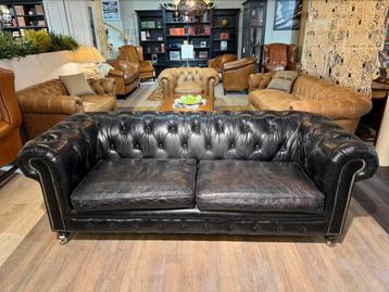 Gave Vintage chesterfield 3zits bank Zwart zetel antiek look beschikbaar voor biedingen
