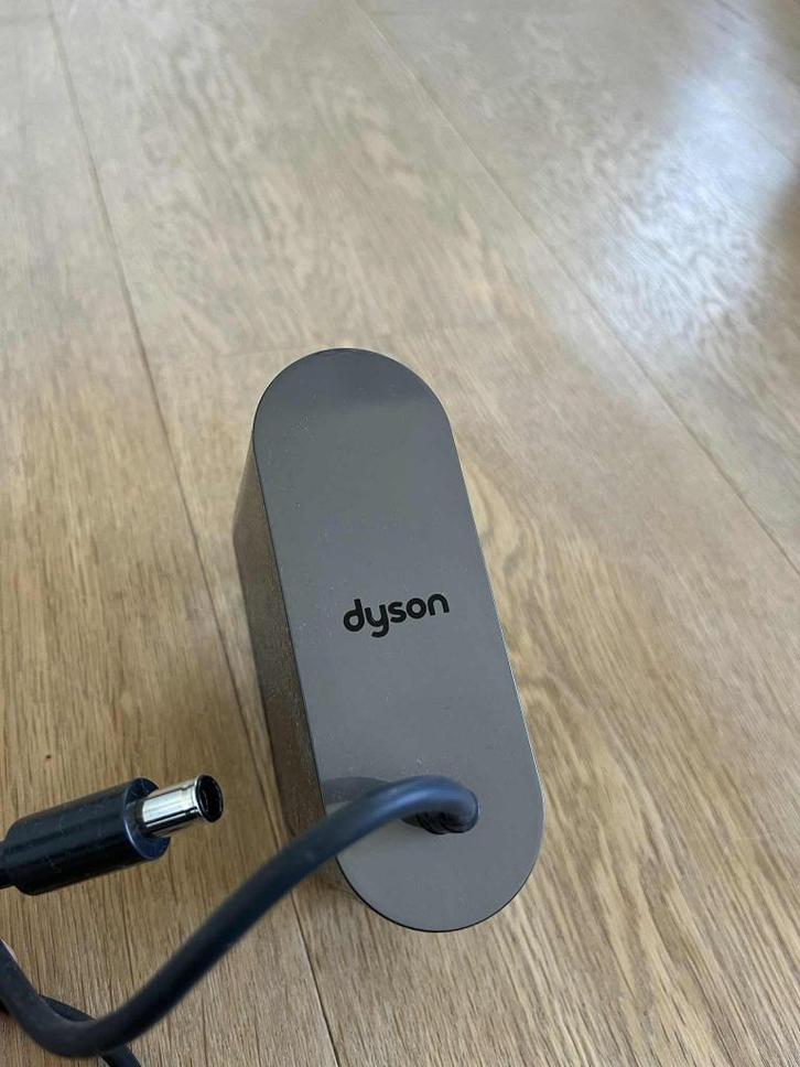 Dyson stroomadapter purifier humidify+cool formaldehyde, Elektronische apparatuur, Onderdelen en Toebehoren, Zo goed als nieuw