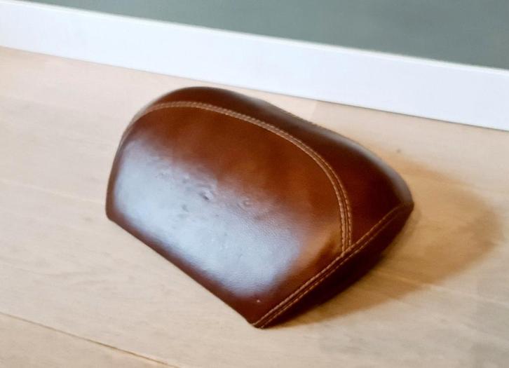 Dossier en cuir Vespa GTS/GT/GTV, Motos, Accessoires | Valises & Sacs, Neuf, Enlèvement ou Envoi