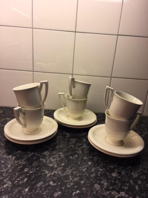 TE KOOP: 6 fraaie Recamier kop en schotels, Huis en Inrichting, Keuken | Servies, Zo goed als nieuw, Kop(pen) en/of Schotel(s)