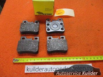 Remblokken achter Mercedes W124 W210 W202 R170  36687 Textar beschikbaar voor biedingen