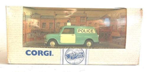 Mini Van Police Corgi Classic # 96950., Hobby en Vrije tijd, Modelauto's | 1:43, Zo goed als nieuw, Auto, Corgi, Ophalen of Verzenden