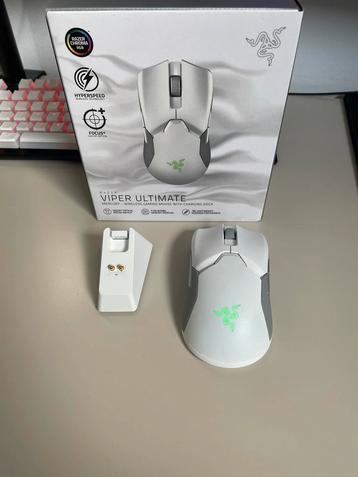 Razer Viper Ultimate white beschikbaar voor biedingen