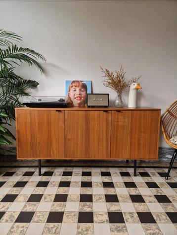 Dressoir ¦ platenspeler meubel ¦ kast ¦ buffetkast retro beschikbaar voor biedingen