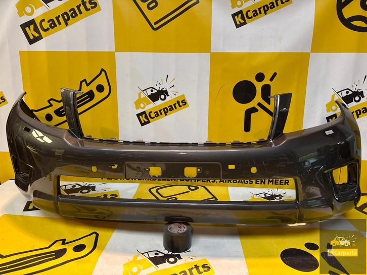 Toyota Land Cruiser Voorbumper Origineel (J150) 5211960E00, Auto-onderdelen, Carrosserie, Bumper, Toyota, Voor, Gebruikt