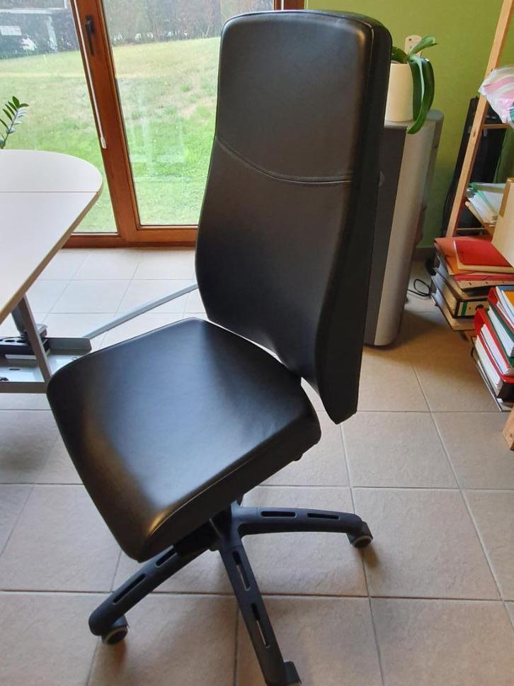 Bureaustoel, Huis en Inrichting, Bureaustoelen, Zo goed als nieuw, Bureaustoel, Zwart, Ergonomisch, Ophalen