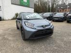Toyota Aygo X play, Auto's, Toyota, Blauw, Handgeschakeld, 5 deurs, USB