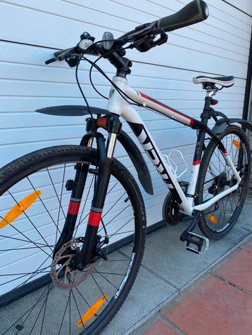 Trek  DS 8.3 Gary Fisher hybride mountainbike beschikbaar voor biedingen