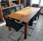 Tafel in notelaar, 8 stoelen zwart mat inox, Huis en Inrichting, Ophalen, Zo goed als nieuw