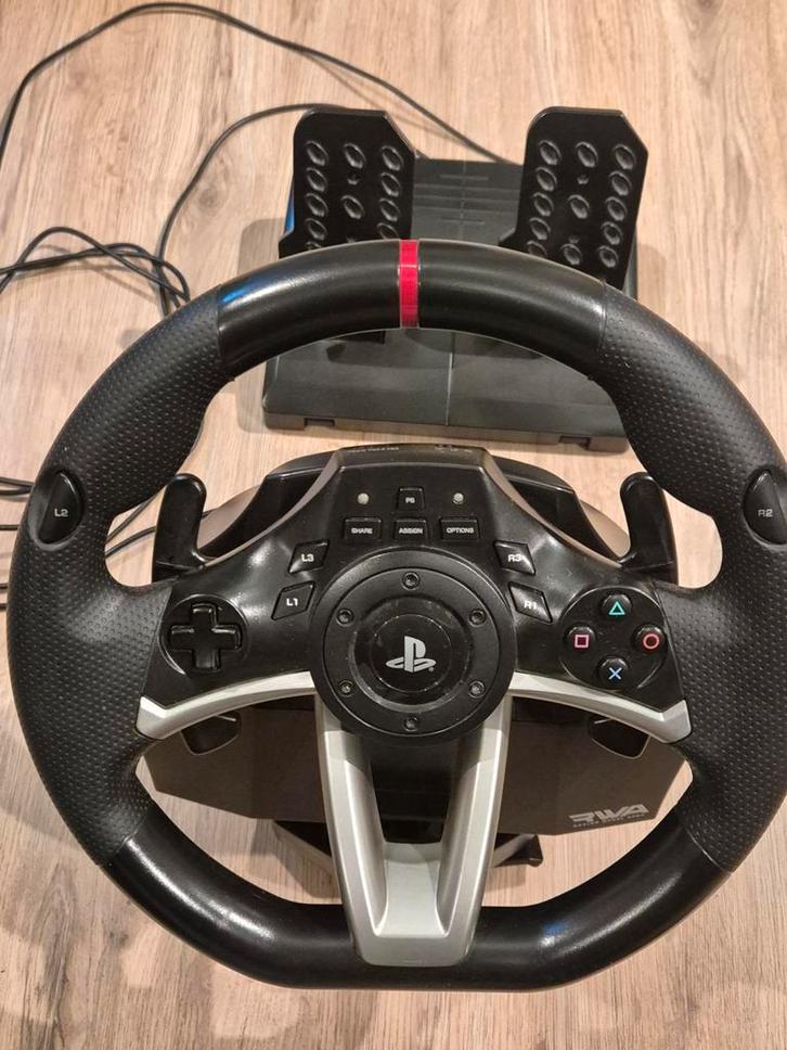 HORI RACING WHEEL APEX PS4 / PC / PS5, Games en Spelcomputers, Spelcomputers | Sony Consoles | Accessoires, Zo goed als nieuw