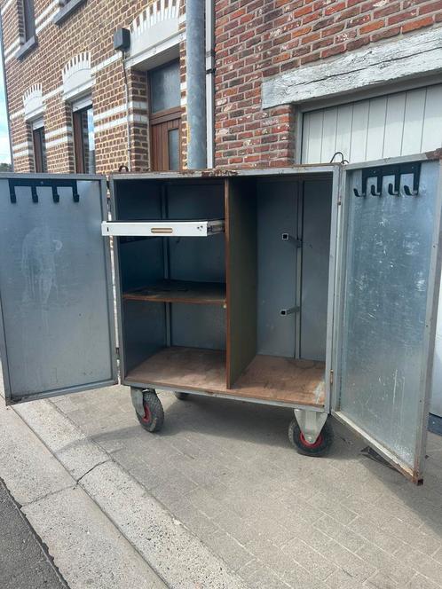 Zadelkast concourskast, Dieren en Toebehoren, Paarden en Pony's | Overige Paardenspullen, Gebruikt, Ophalen