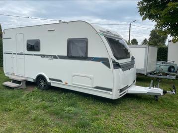 Caravelair Allegra 486, 6 persoons met stapelbed, garagedeur, Poêle, Entreprise, Jusqu'à 6, Lits superposés