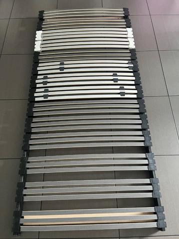 Sommier à lattes 90 cm x 200 cm beschikbaar voor biedingen