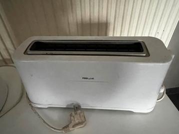 Broodrooster proline. beschikbaar voor biedingen