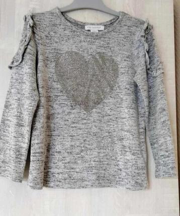 trui Primark maat 110 kleur grijs beschikbaar voor biedingen