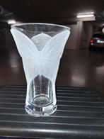 Kristallen vlindervaas in heel mooie staat., Antiek en Kunst, Ophalen