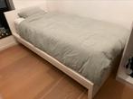 Eenpersoonsbed met matras, Huis en Inrichting, Slaapkamer | Bedden, Ophalen, 90 cm, Eenpersoons, Wit