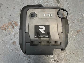 Seat Ibiza 6J8 Motorafdekplaat 03P103925B beschikbaar voor biedingen
