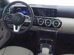 Mercedes-Benz CLA-Klasse 250e PHEV Coupé MAGNO - LEDER - HE, Autos, Hayon arrière électrique, 5 places, Carnet d'entretien, Hybride Électrique/Essence