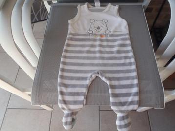 Disney pyjama maat 68 beschikbaar voor biedingen