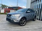 Ssangyong korando D20T Automaat gekeurd garantie 6450€, Auto's, SsangYong, Automaat, 4 cilinders, Parkeersensor, Leder