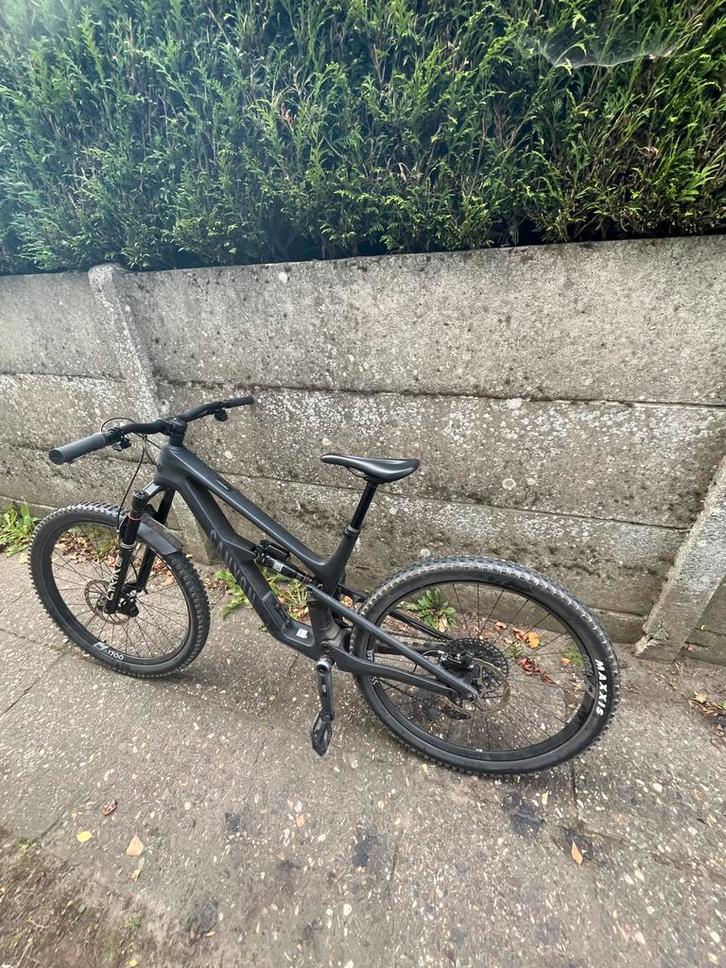 Canyon spectral cf 9 2024, Fietsen en Brommers, Fietsen | Mountainbikes en ATB, Zo goed als nieuw, Fully, Ophalen