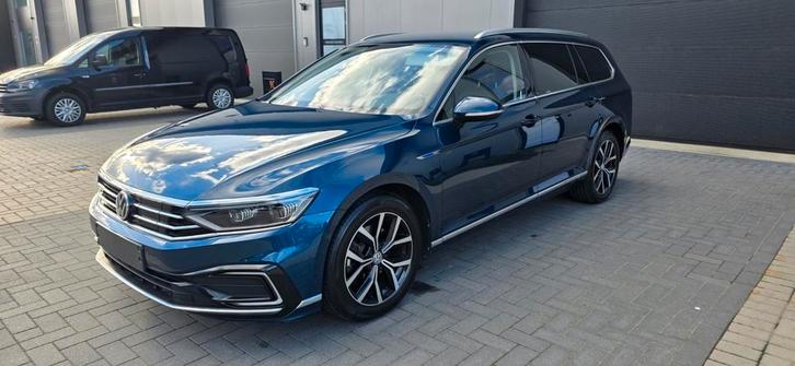 Volkswagen Passat GTE  1.4 Hybride Higline, Autos, Volkswagen, Entreprise, Passat, ABS, Caméra de recul, Phares directionnels