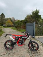 Beta RR50 SuperMotard - 3400km!, Fietsen en Brommers, Ophalen