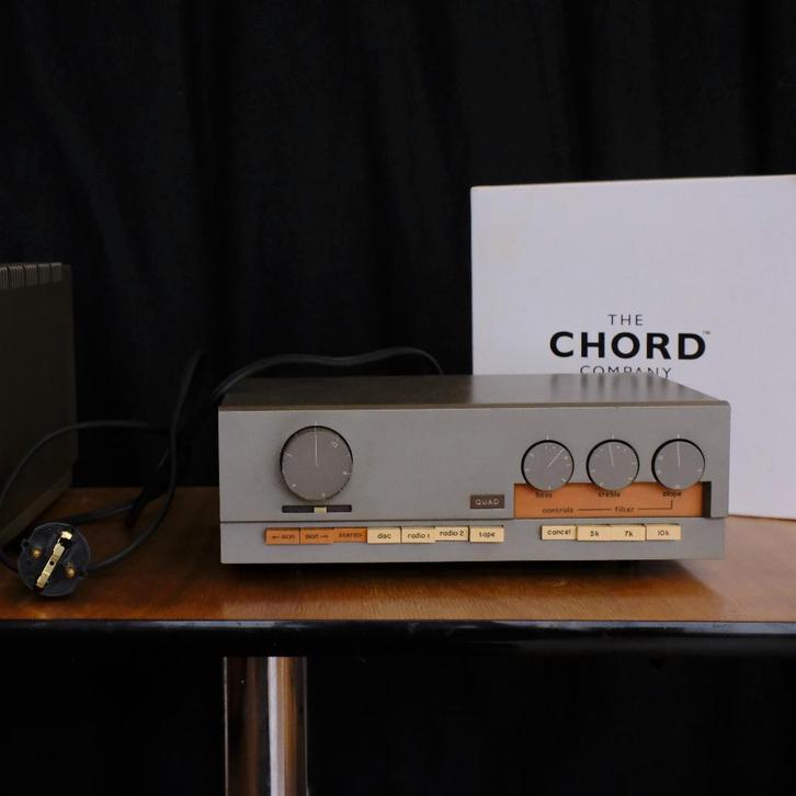 Vierpersoons 33, Audio, Tv en Foto, Versterkers en Ontvangers, Refurbished, Stereo, Minder dan 60 watt, Overige merken, Ophalen of Verzenden