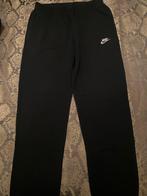 Nike sport broek. New. Maat M. 25€., Kleding | Heren, Sportkleding, Ophalen, Zo goed als nieuw, Maat 48/50 (M)