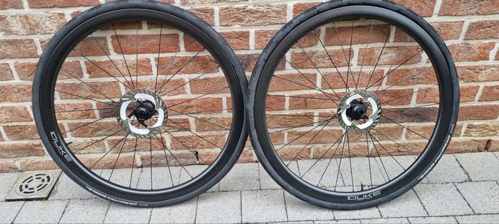 Prijsverlaging !DUKE BACCARA 36SL2 DTSwiss 240S, Fietsen en Brommers, Fietsonderdelen, Zo goed als nieuw, Ophalen