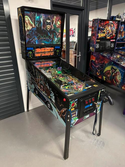 Prachtige flipperkast Sega Batman Forever Widebody Pinball, Verzamelen, Automaten | Flipperkasten, Gebruikt, Dot-matrix, Flipperkast