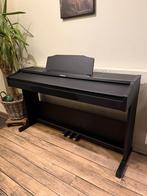 Roland RP102 - piano numérique, Muziek en Instrumenten, Piano's, Ophalen of Verzenden, Zo goed als nieuw, Zwart, Piano