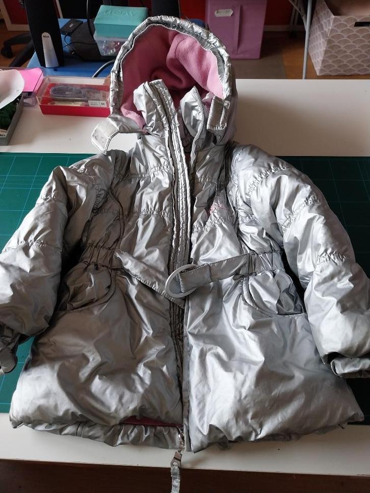Veste hiver fille 4 ans, Kinderen en Baby's, Kinderkleding | Maat 104, Zo goed als nieuw, Meisje, Jas, Ophalen