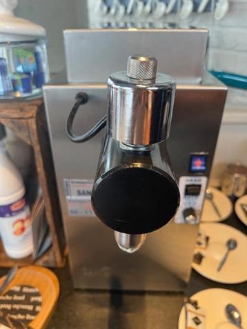 professioneel slagroomappataat  Slagroommachine 2 ltr inhoud beschikbaar voor biedingen