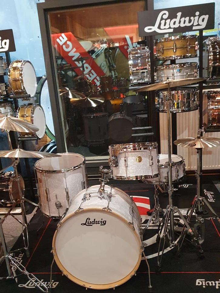 Ludwig Continental Club, hybride Cherry: shellset, Musique & Instruments, Batteries & Percussions, Neuf, Ludwig, Enlèvement ou Envoi