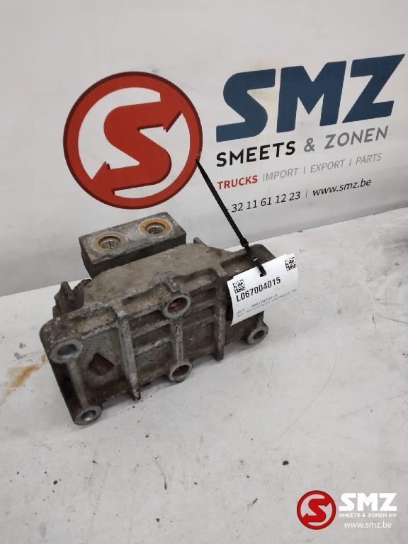 Occ Motorsteun voorkant Actros MP1, Auto-onderdelen, Vrachtwagen-onderdelen, Mercedes-Benz, Ophanging en Onderstel, Gebruikt