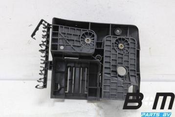 Houder zekeringkast VW Caddy 2K 1K0907361B beschikbaar voor biedingen