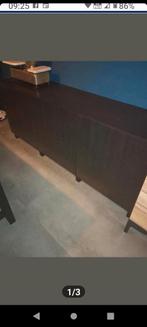 Grote lange kast, Ophalen