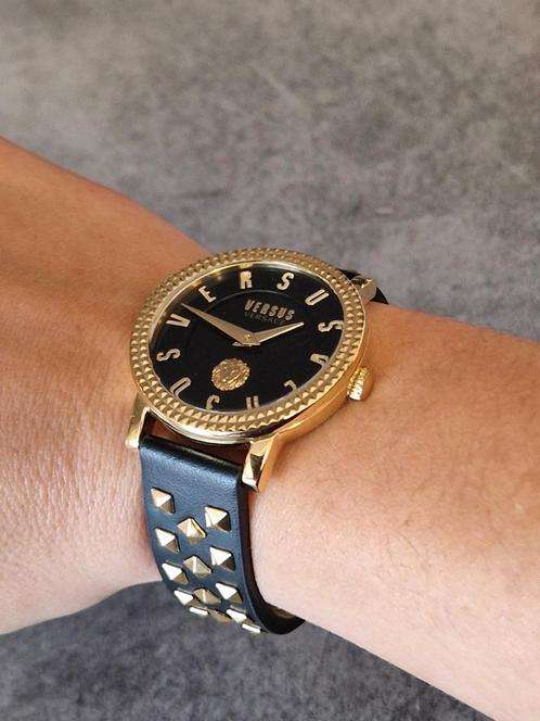 Horloge , versus versace , nieuw, Handtassen en Accessoires, Horloges | Dames, Nieuw, Ophalen of Verzenden