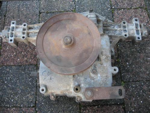 Tracteur tondeuse lot de 5 boites 3 Hydro et 2 mécanique, Tuin en Terras, Zitmaaiers, Gebruikt, 120 cm of meer, Ophalen