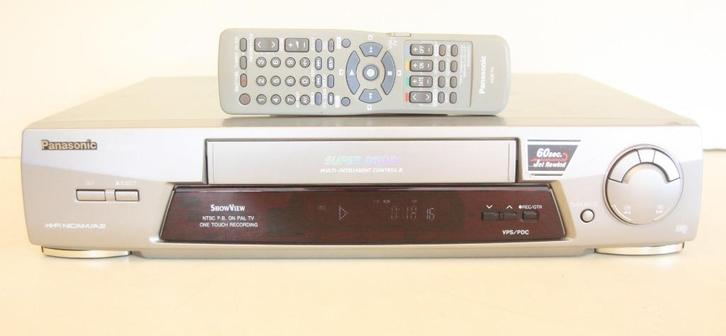 Panasonic NV-FJ610 Videorecorder Met Afstandsbediening, Audio, Tv en Foto, Videospelers, Zo goed als nieuw, VHS-speler of -recorder