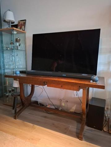 Antiek massief houten bureau 160 cm breed beschikbaar voor biedingen