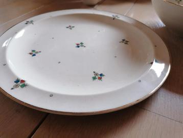 groot porselein bord Boch beschikbaar voor biedingen