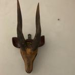 Gewei gemonteerd op houten kop, Ophalen of Verzenden, Wild dier