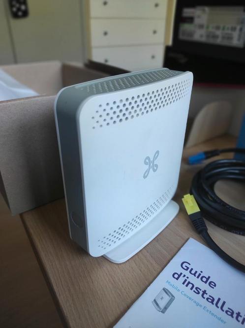 Amplificateur de réseau mobile PROXIMUS., Computers en Software, Routers en Modems, Gebruikt, Router, Ophalen