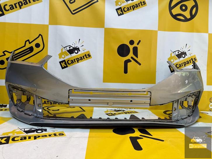 Seat Leon 5FA voorbumper 5FA807221 Origineel, Auto-onderdelen, Carrosserie, Bumper, Seat, Voor, Gebruikt